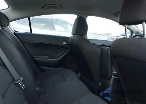 2016 Kia Forte Lx из США, поврежденный, VIN KNAFK4A60G5602793